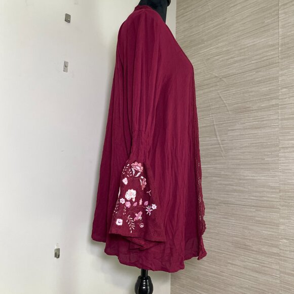 Women's Small Coco + Jaimeson Burgundy Cardigan w/ Floral Bell Sleeves - Picture 3 of 7
